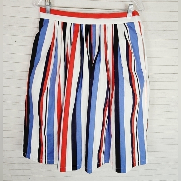 MODCLOTH VERTICAL STRIPED KNEE HIGH SKIRT, SZ LARGE - Picture 6 of 14